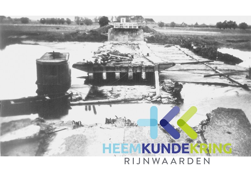 brug04 001 idem